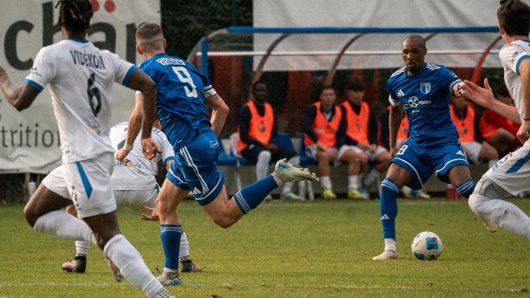 Mike Seaton (r.) und Manuel Brusco sind das Um und Auf im Obermaiser Offensivspiel. © P. Schwienbacher