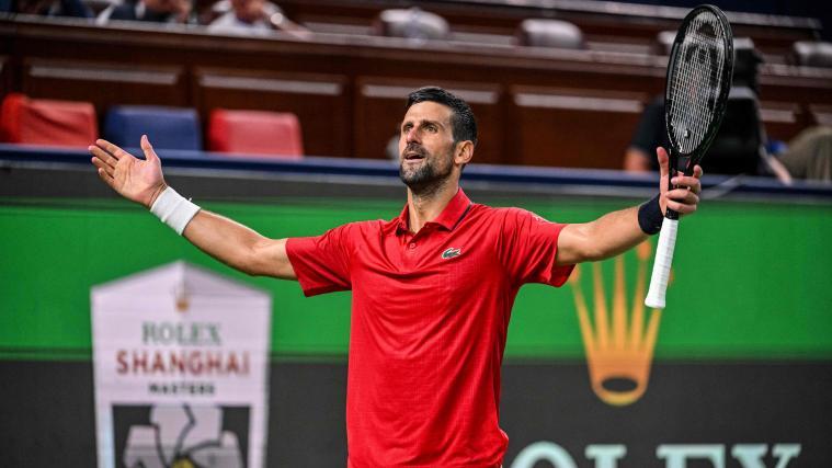 Novak Djokovic greift in Shanghai nach dem Titel. © APA/afp / HECTOR RETAMAL