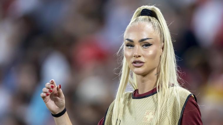 Alisha Lehmann spielt seit 2024 in Italien, im Sommer wechselte sie nach Como. © ANSA / MICHAEL BUHOLZER / STF