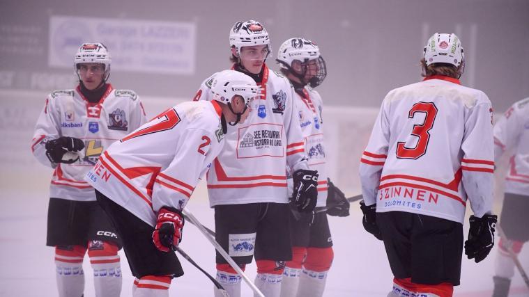 Les joueurs de Toblach étaient abattus. Ils étaient bons derniers du classement.