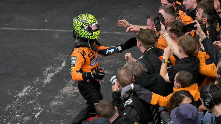 Lando Norris ist dem WM-Titel ein Stück näher gekommen. © APA/afp / NELSON ALMEIDA