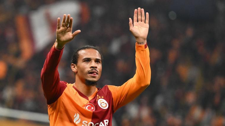 Leroy Sané wurde in die Mangel genommen. © AFP / YASIN AKGUL