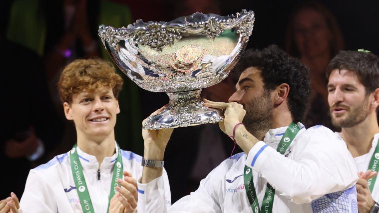 Matteo Berrettini will mit Italien den Davis Cup verteidigen, Jannik Sinner ist nicht dabei. © APA/afp / THOMAS COEX