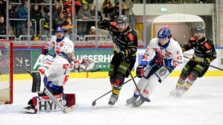 Matthias Mantinger erzielte das 4:1. © I. Foppa / HC Pustertal