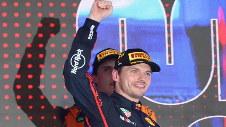 Max Verstappen jubelt über den Sieg. © ANSA / ALI HAIDER