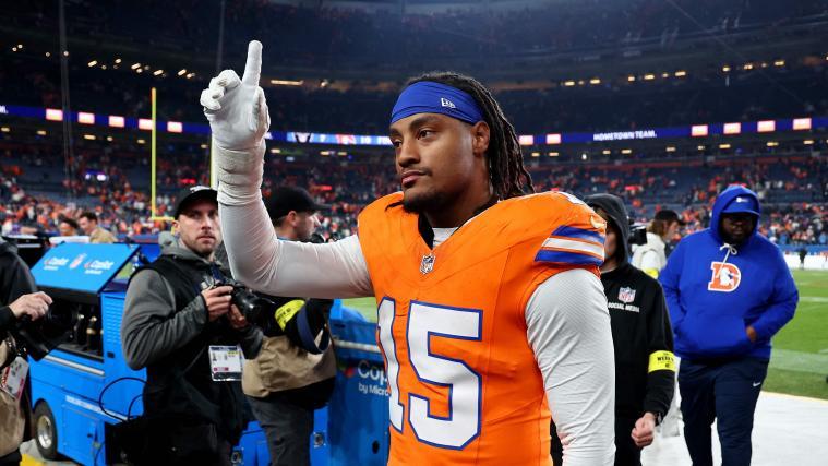 Nik Bonitto jubelt mit den Denver Broncos. © APA / JAMIE SCHWABEROW