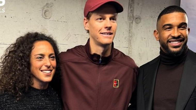 Sinner (Mitte) mit Brignone (links) und Juve-Verteidiger Bremer. © Instagram