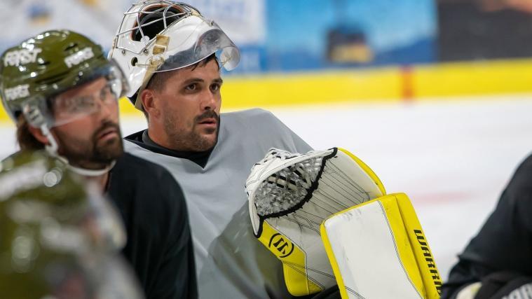Andy Bernard, Torhüter des HC Meran. © BK Photo
