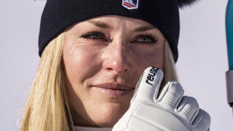 Auch Lindsey Vonn kämpfte mit den Tränen. © ANSA / CLAUDIO THOMA