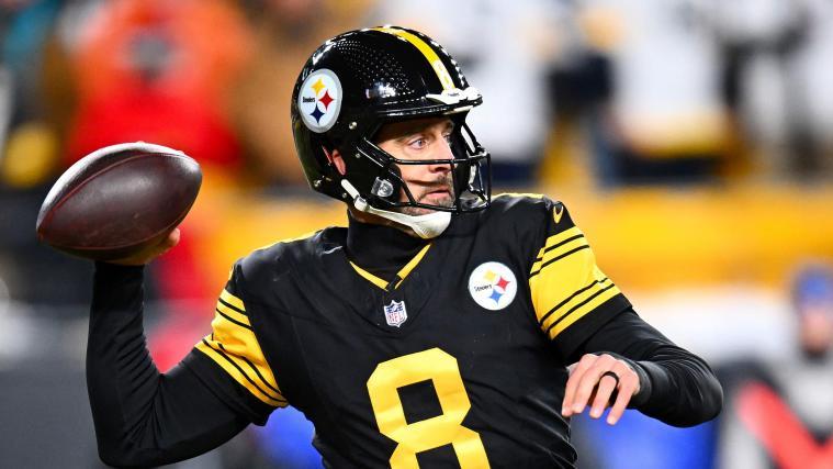 Auch mit 42 Jahren noch eine Wucht: Aaron Rodgers © APA / JOE SARGENT