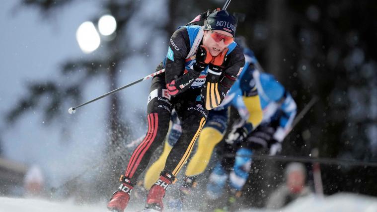 Die besten Biathleten der Welt ermitteln den ersten Einzelsieger der neuen Saison. © APA/afp / BJORN LARSSON ROSVALL
