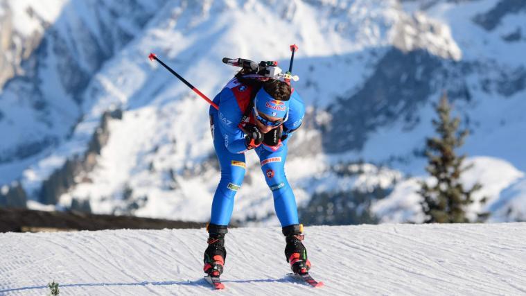 Dorothea Wierer startet als Dritte ins Rennen. © APA/afp / OLIVIER CHASSIGNOLE