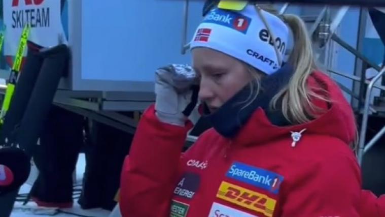 Eine norwegische Langläuferin trauert. © Screenshot