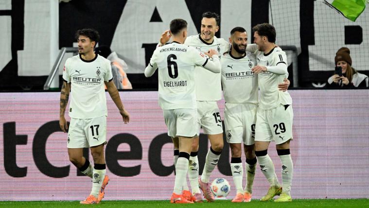 Gladbach: Mit Glück zum Sieg. © APA/afp / INA FASSBENDER