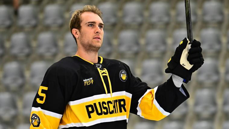 Stürmer des HC Pustertal: Austin Rueschhoff. © I. Foppa / HC Pustertal