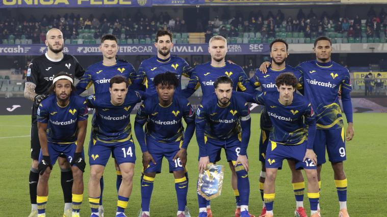 Dem Team von Hellas Verona droht der Abstieg. © ANSA / Emanuele Pennacchio