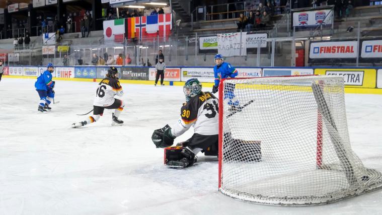 Die Azzurrine waren vor dem Deutschland-Tor glücklos. © Max Pattis