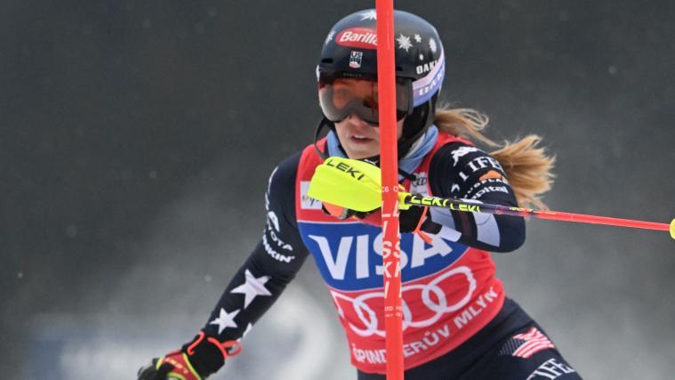 Die US-Amerikanerin fuhr allen davon. © APA/afp / MICHAL CIZEK