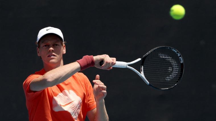 Jannik Sinner hat seine Form getestet. © APA/afp / DAVID GRAY