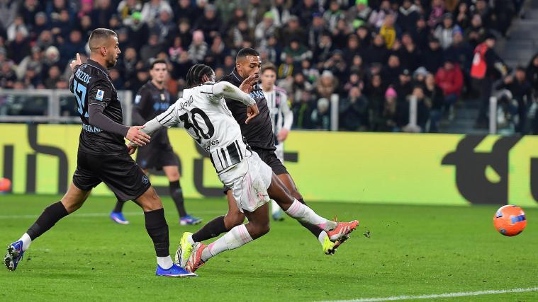 Jonathan David trifft für Juventus zum 1:0 gegen Napoli. © ANSA / Alessandro        Di Marco