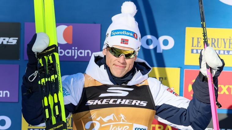 Langlauf-Superstar Johannes Klaebo gewinnt die Verfolgung in Toblach. © ANSA / ANDREA SOLERO