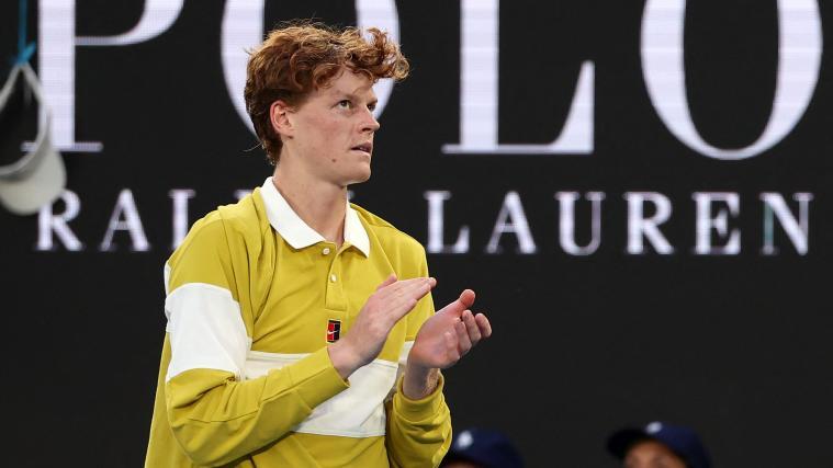 Tennis-Superstar Jannik Sinner. © APA/afp / MARTIN KEEP