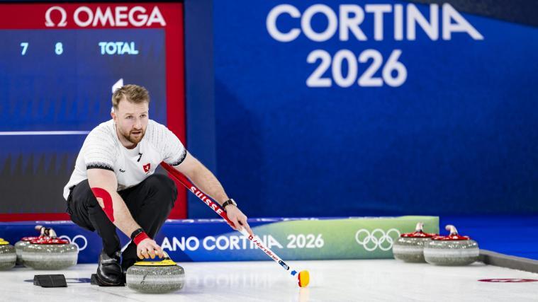 Die Curling-Wettbewerbe haben mit einer Panne begonnen. © ANSA / JEAN-CHRISTOPHE BOTT