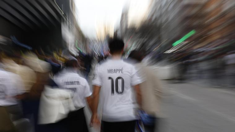 Ein Real-Madrid-Fan wurde rausgeworfen. © ANSA / RODRIGO JIMENEZ