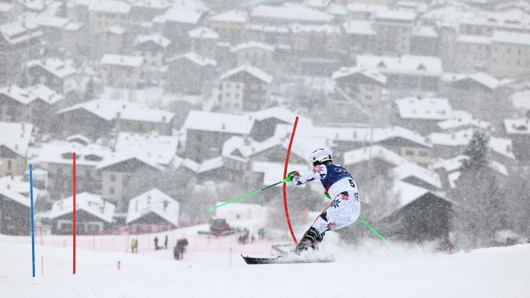 Henrik Kristoffersen muss im Finale angreifen. © ANSA / ANNA SZILAGYI
