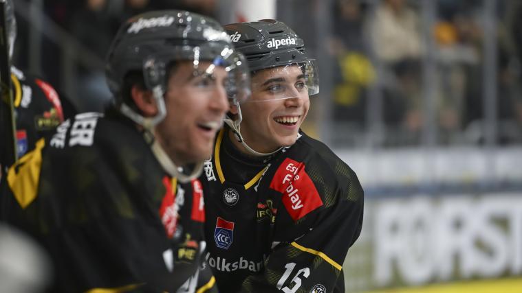 Alan Lobis hat gut lachen: Der Pustertal-Crack spielt derzeit stark auf. © Iwan Foppa / HC Pustertal