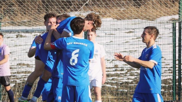 Bruneck will in dieser Saison endlich den Aufstieg schaffen. © Instagram / David Laner