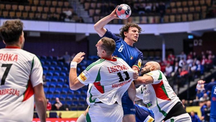 Für die Azzurri gab es gegen Ungarn kein Durchkommen. © Luigi Canu