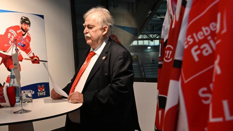 HCB-Chef Dieter Knoll hat in seinem Büro gerade jetzt alle Hände voll zu tun. © DLife