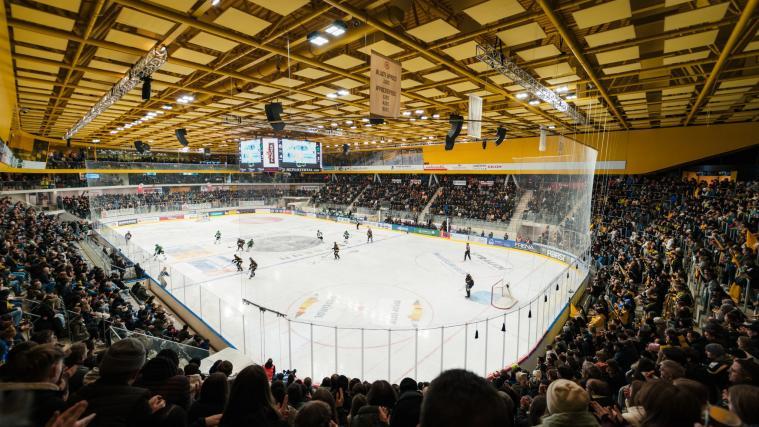 The Wolves' first home playoff game will take place on Thursday evening at the Intercable Arena in Bruneck. © Social Media / HCP