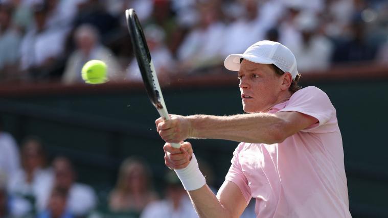 Jannik Sinner geht in Miami auf Titeljagd. © APA / CLIVE BRUNSKILL
