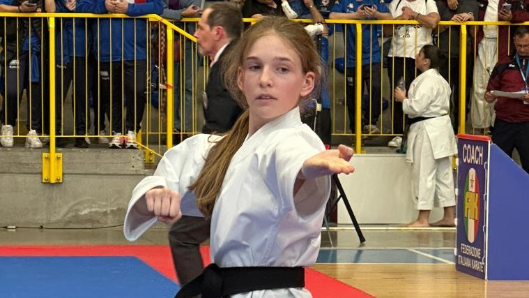 Maria Peintner krönte sich zur Italienmeisterin. © Karate Mühlbach