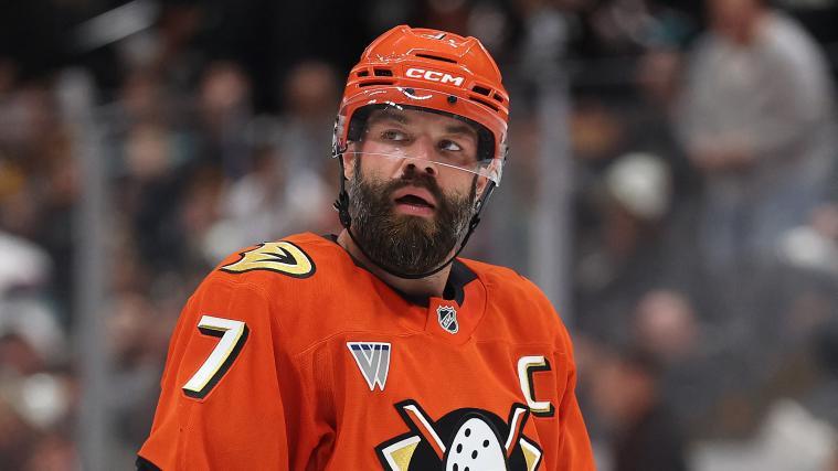 Radko Gudas sorgt in der NHL für Ärger. © GETTY IMAGES NORTH AMERICA / SEAN M. HAFFEY