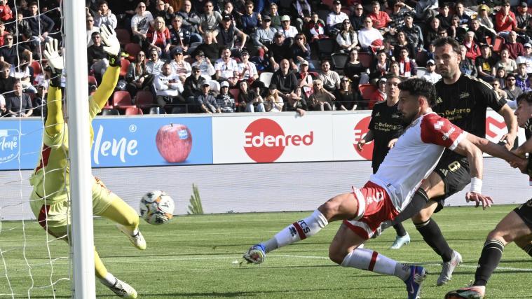 So traf Emanuele Pecorino zum vermeintlichen 1:0 für den FC Südtirol – der Sizilianer stand aber im Abseits.