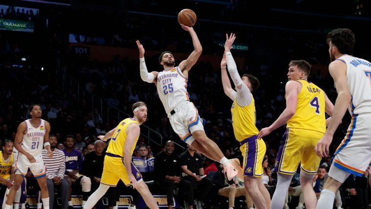 Die Thunder setzten gegen Los Angeles mehrfach zum Höhenflug an. © APA / RONALD MARTINEZ