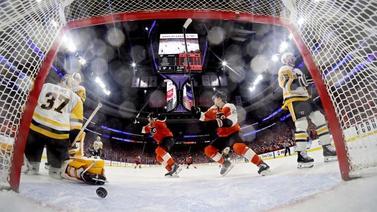 Ein Schuss ins Glück: Cam York beförderte die Flyers in der Overtime ins Viertelfinale. © APA / EMILEE CHINN