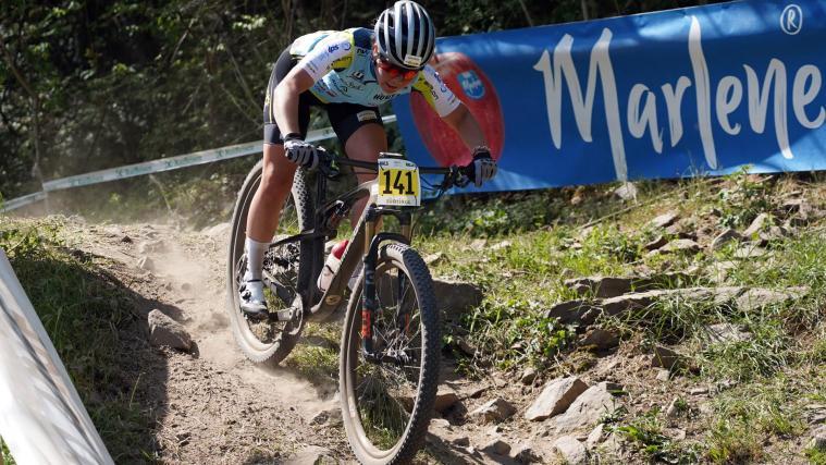 Bei der Jubiläumsausgabe des Marlene Südtirol Sunshine Race am Samstag und Sonntag in Nals nahmen rund 600 Teilnehmer aus über 20 Nationen teil. Bei den Damen holte sich in der höchsten Klasse, der Elite-Klasse, die Österreicherin Laura Stigger den Sieg. Bei der Herren-Elite triumphierte der Schweizer Mathias Flückiger. Im Gespräch mit SportNews zieht Florian Pallweber, Präsident der Sunshine Racers Nals, Bilanz über die 25. Auflage. © stol