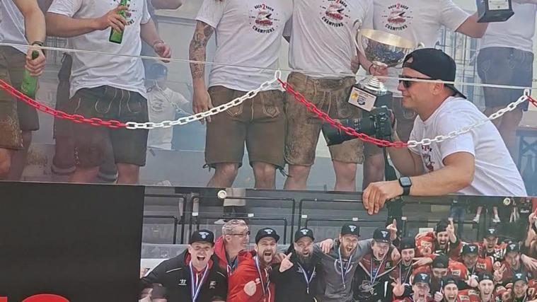 Am Samstag wurde in Kaltern die große Meisterfeier veranstaltet. Der frischgebackene IHL-Champion ist dabei auf einem LKW über den Marktplatz der Überetscher Gemeinde gefahren - und von seinen Fans bejubelt worden. Wie das ganze ausgesehen hat, sehen Sie hier oben im Video. © stol