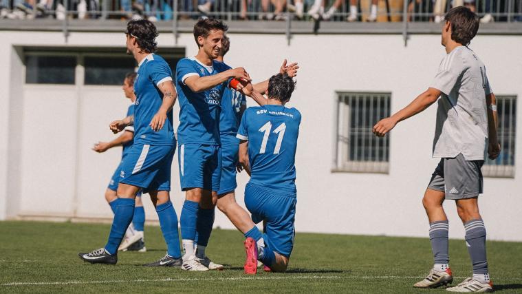Es ist soweit: Nach Jahren des Wartens ist Bruneck in die Oberliga aufgestiegen. © det