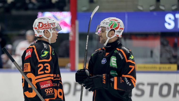 Top-Verteidiger Nick Bailen (r.) wechselt von Graz nach Wien. © GEPA pictures/ Hans Oberlaender