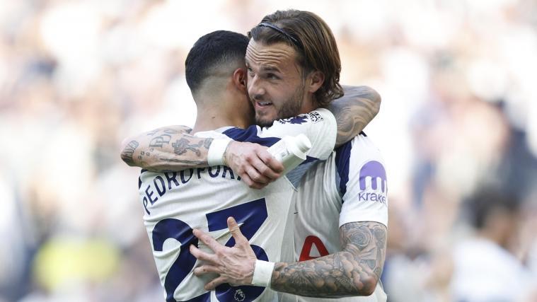Tottenham feiert den Klassenerhalt. © ANSA / DAVID CLIFF