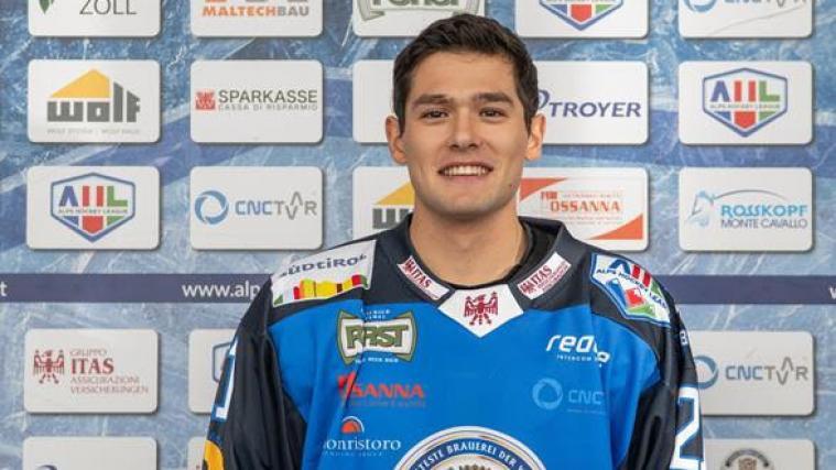 Daniel Soraruf  hat bei seinem Ausbildungsverein verlängert.