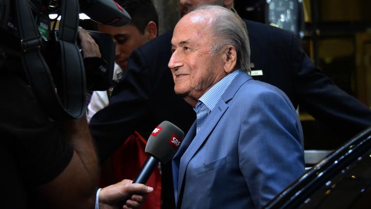 Der ehemalige FIFA-Boss Joseph Blatter kritisiert seinen Nachfolger mit scharfen Worten. © APA/afp / VASILY MAXIMOV