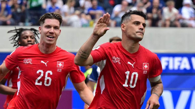 Granit Xhaka steht erneut vor einem Wechsel. © APA/afp / FREDERIC J. BROWN