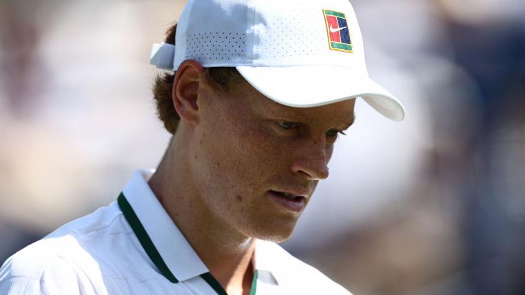 Jannik Sinner ließ tief blicken. © APA/afp / HENRY NICHOLLS