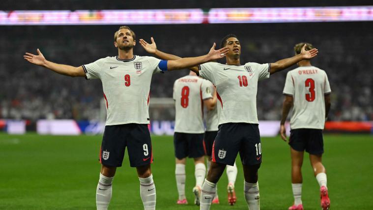 Harry Kane (links) und Jude Bellingham waren die Matchwinner für England. © APA/afp / CARL DE SOUZA
